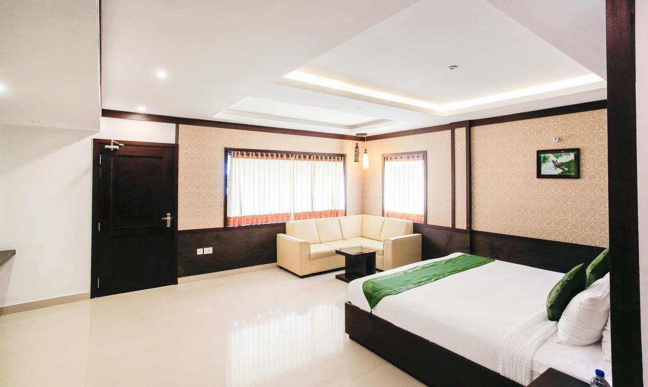 Sea View Resort-& Spa Cherai Cherai Beach Exterior photo