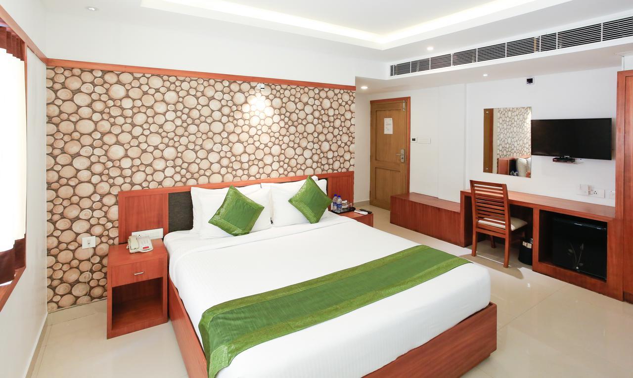 Sea View Resort-& Spa Cherai Cherai Beach Exterior photo