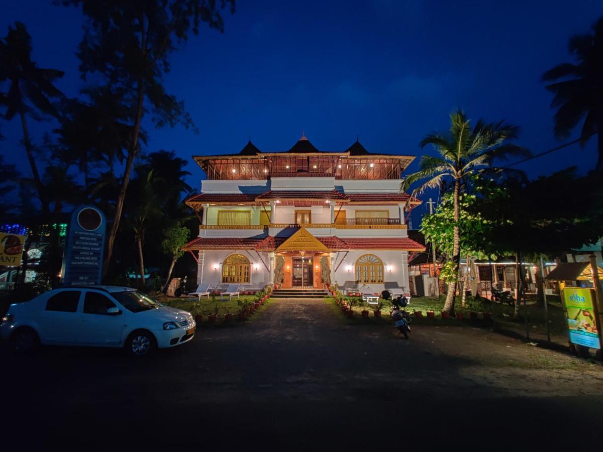 Sea View Resort-& Spa Cherai Cherai Beach Exterior photo