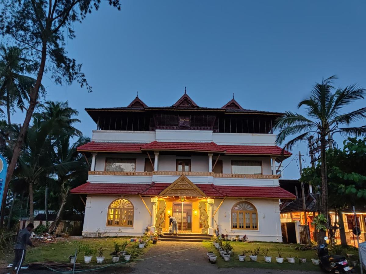 Sea View Resort-& Spa Cherai Cherai Beach Exterior photo